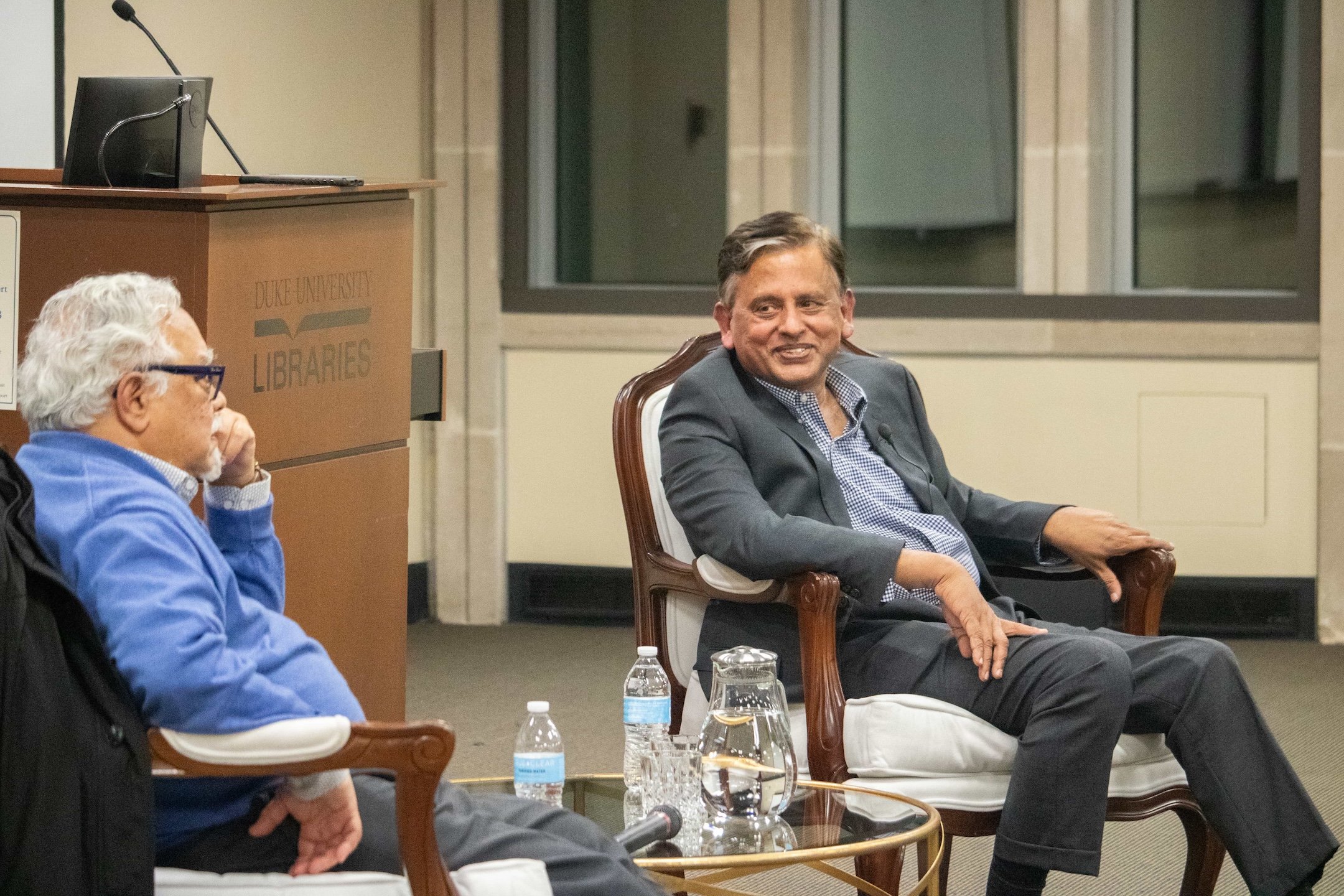Dr. George (right) in conversation with Professor Prasenjit Duara, Duke University. (Photo credit: Rhiannon See)